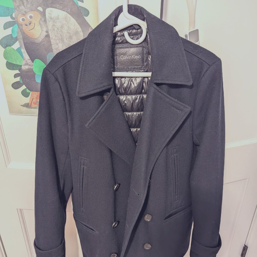 Calvin Klein, Double-Breasted, Wool-Blend, Pea Coat, Navy. Men's small